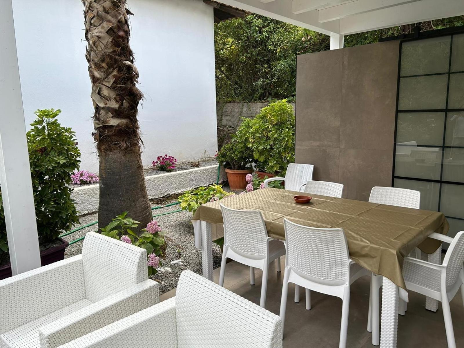 Villa Le Palme Garden à San Giorgio  Extérieur photo